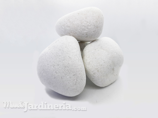 Piedras de gran tamaño blancas 60-80 mm.