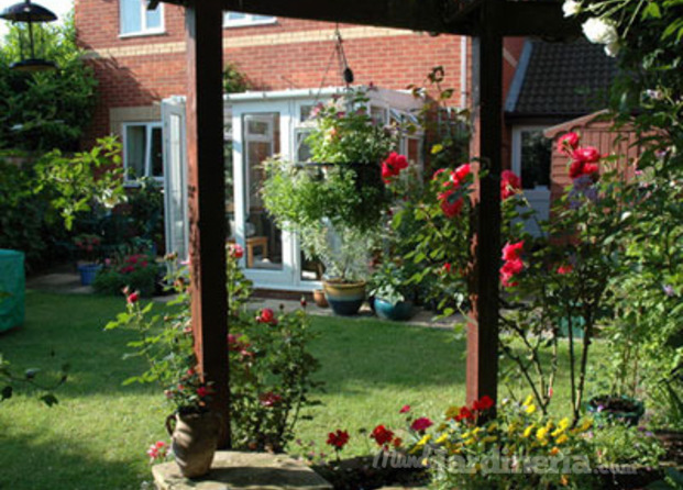 Jardín pérgola