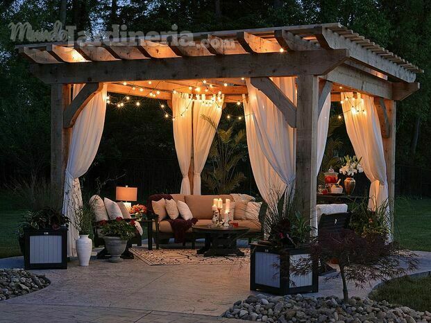 Finding-the-right-lighting-and-decor-for-the-large-modern-standalone-pergola-10803.jpg