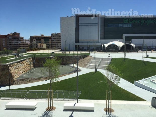 Plaza empresario Diego Torres - Jaén